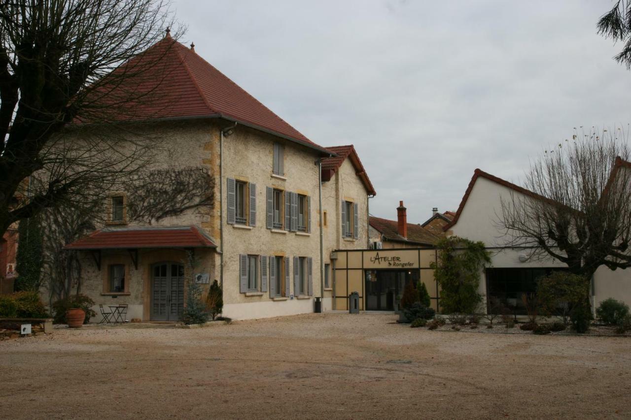Апартаменты Les Loges De L'Atelier Charlieu Экстерьер фото